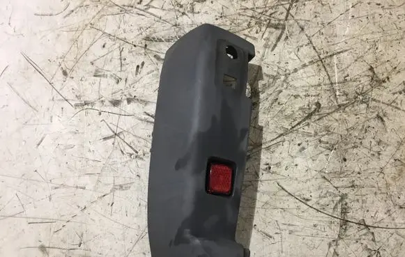 Rear bumper corner part panel trim