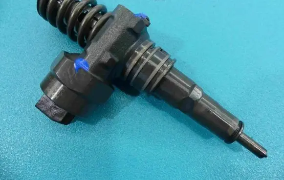 Volkswagen PASSAT B5.5 Fuel injector 0414720007 IMPRK1071108
