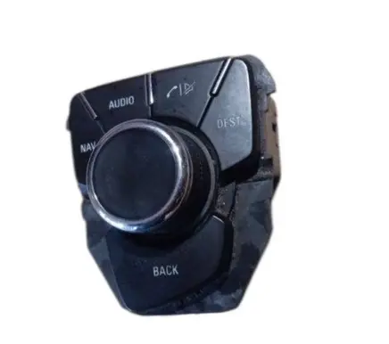 Multifunctional control switch/knob