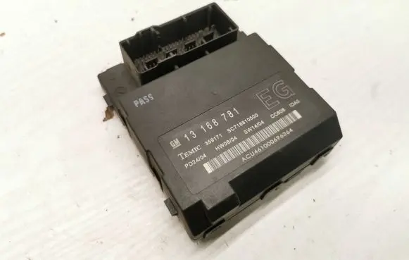 Opel Vectra C BSM Control unit 13168781 359171 SC718810500