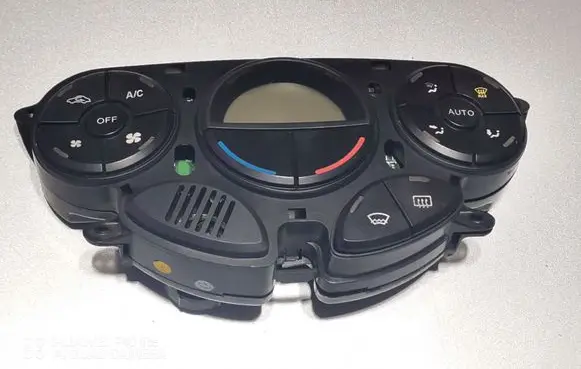 Ford Focus Climate control unit VP2S4H18D422