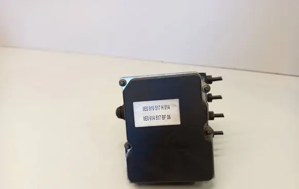 Audi A4 S4 B7 8E 8H ABS Pump 8E0614517BF 8E0910517H