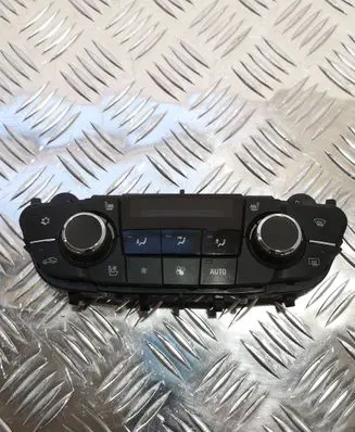 Opel Insignia A Climate control unit 13273098 0074A 081001