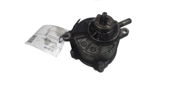 Mercedes-Benz C W203 Vacuum pump A64623065