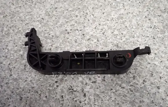 Honda Civic Front bumper mounting bracket 