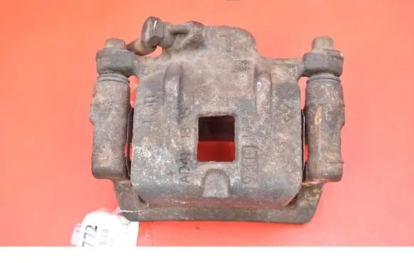 Opel Frontera B Rear brake caliper