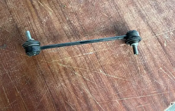Front anti-roll bar/stabilizer link