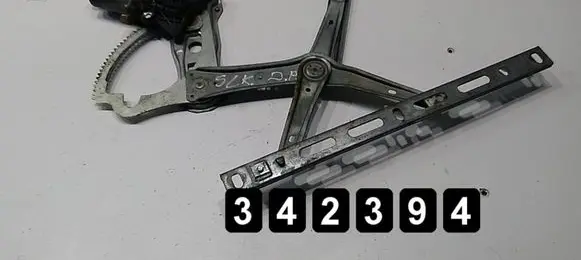 Mercedes-Benz C W202 Front door window regulator with motor 0130821670