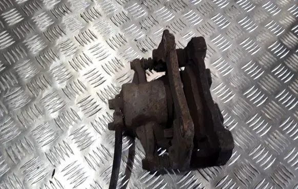 Toyota Corolla Verso AR10 Front brake caliper