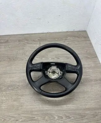 Skoda Octavia Mk2 (1Z) Steering wheel 3T0419091K 62217000B