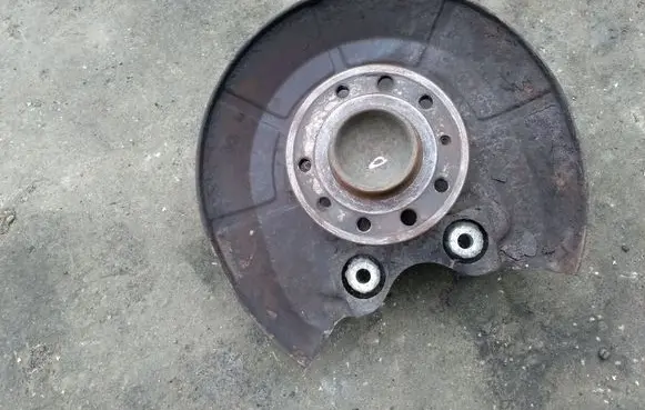 Opel Vectra C Rear wheel hub spindle/knuckle 