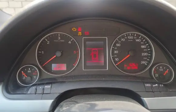 Audi A4 S4 B7 8E 8H Speedometer (instrument cluster) 0263626080 04338127000090