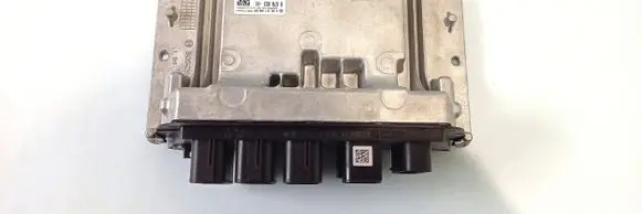BMW X1 F48 F49 Engine control unit/module ECU 8678853
