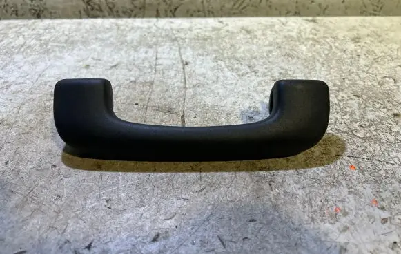 Chrysler 300C Front interior roof grab handle 1RV73TRMAB