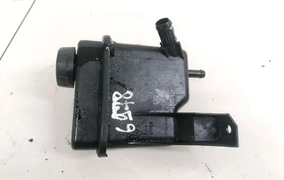 Power steering fluid tank/reservoir