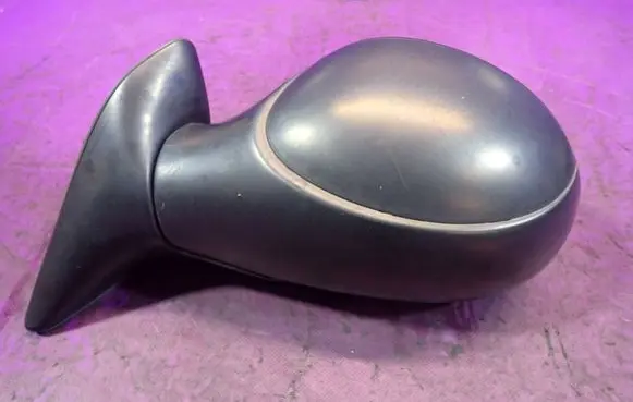 Citroen Xsara Picasso Front door electric wing mirror 