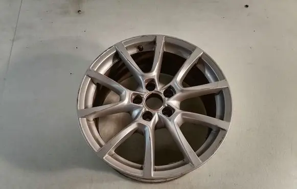 Audi A6 S6 C7 4G R18 alloy rim 8R0601025C 80JX18H2ET39 AUDIQ5