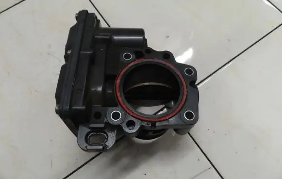 Ford S-MAX Electric throttle body valve A2C85766300