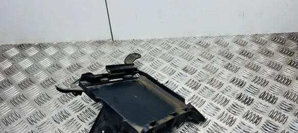 Audi A5 Other engine bay part 8W0907647A