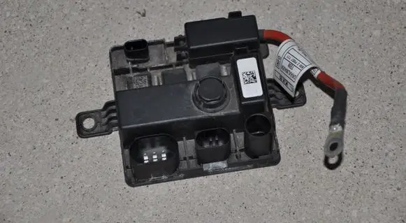 BMW 5 F10 F11 Power management control unit 7599336