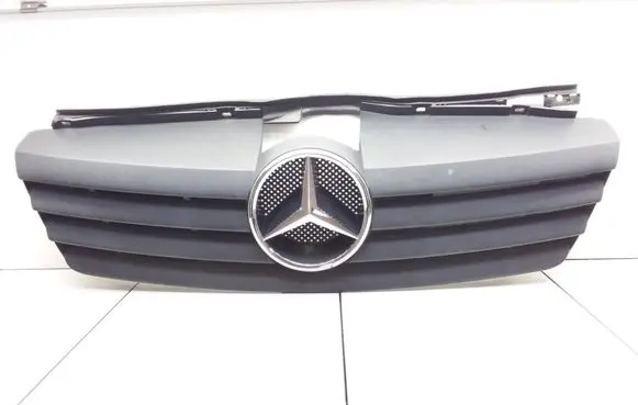 Mercedes-Benz Vaneo W414 Front bumper upper radiator grill A4148800085
