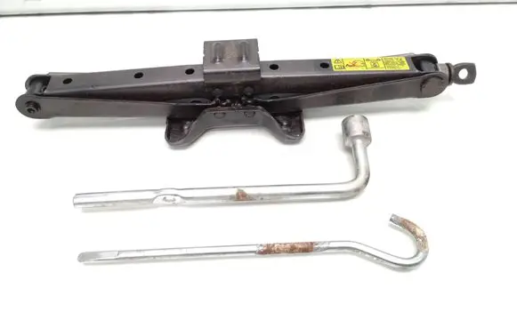 Honda CR-V Lift Jack 