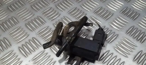 Volkswagen Caddy Turbo solenoid valve 1k0906627 70058000