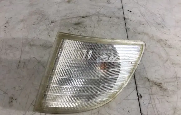 Mercedes-Benz Vito Viano W638 Front indicator light 185510B