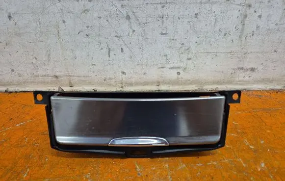 Ford Mondeo MK IV Car ashtray 8M21-U04788