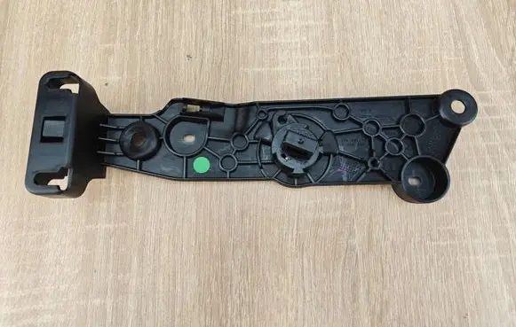 BMW 4 G22 G23 G24 G26 Engine bonnet (hood) release handle 7446416