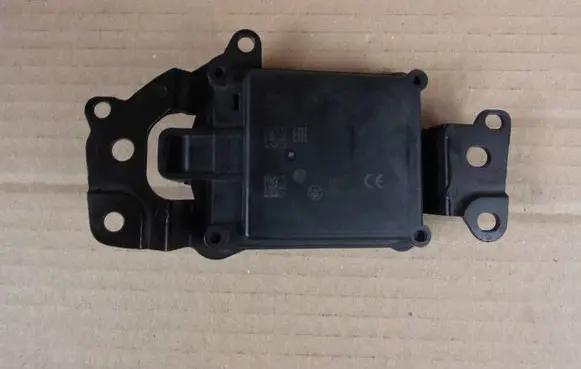 Toyota C-HR I Distronic sensor radar 88210F4040