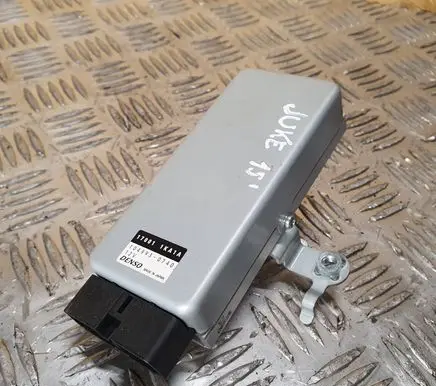 Nissan Juke I F15 Fuel injection pump control unit/module 170011KA1A 1049930740
