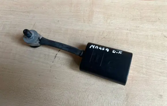 Fiat Marea Front seatbelt buckle 10439482 C48100C13