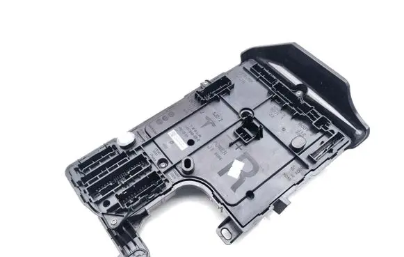 Tesla Model 3 Comfort/convenience module 1567454-00-B