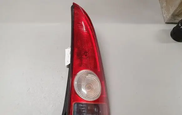 Renault Espace - Grand espace IV Rear/tail lights 8200027152