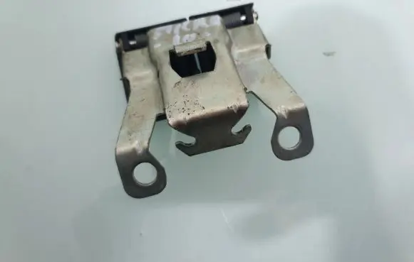 Nissan Micra Engine bonnet (hood) release handle