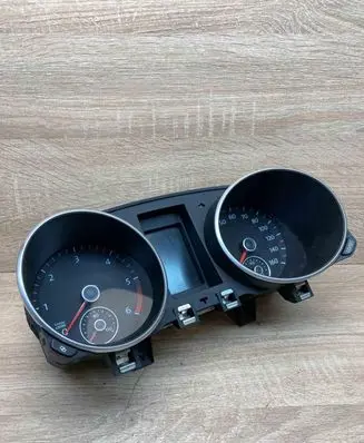Volkswagen Golf VI Speedometer (instrument cluster) 5K0920972A A2C53345492