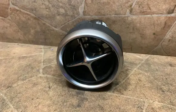 Mercedes-Benz SLK R172 Dashboard air vent grill cover trim A1728300154