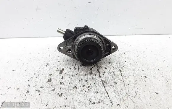 Ford Ranger Vacuum pump X2T55472ZT