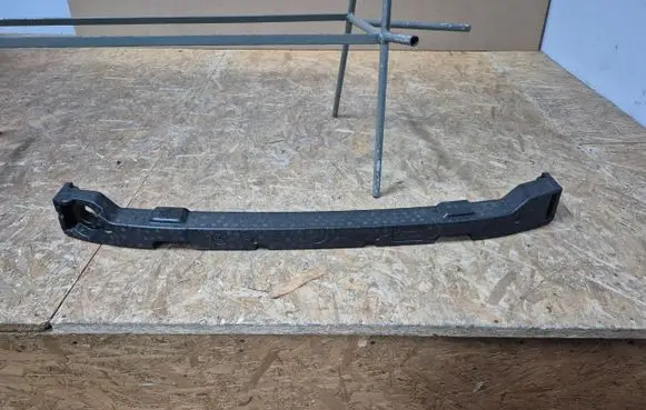 Seat Leon (5F) Front bumper foam support bar 5F0807251FleonIII