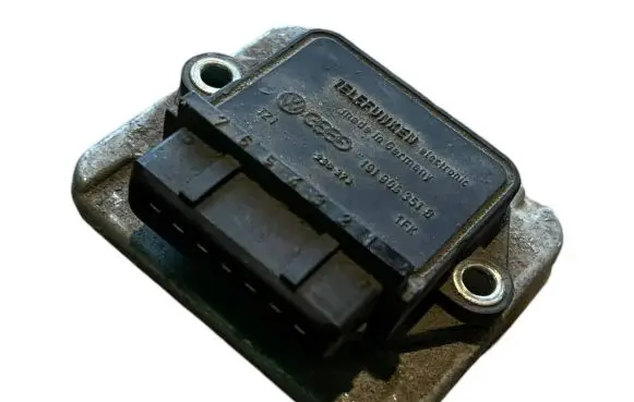 Volkswagen PASSAT B4 Ignition amplifier control unit 191905351B 236373 65743