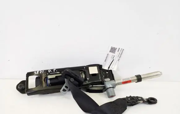 Volvo V50 Front seatbelt 8639692