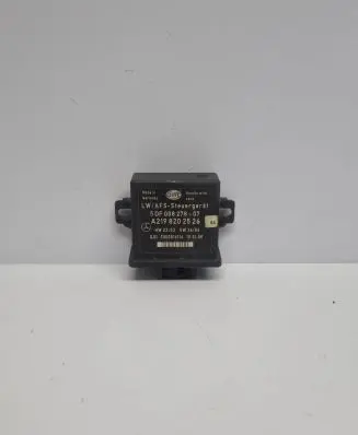 Mercedes-Benz CLS C218 X218 Light module LCM A2198202526 0000016114 5DF00827807