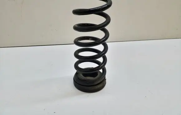 Hyundai Tucson TL Rear coil spring 55331D3000