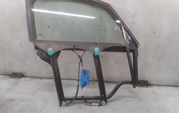 Audi A2 Front window lifting mechanism without motor 8Z0837754