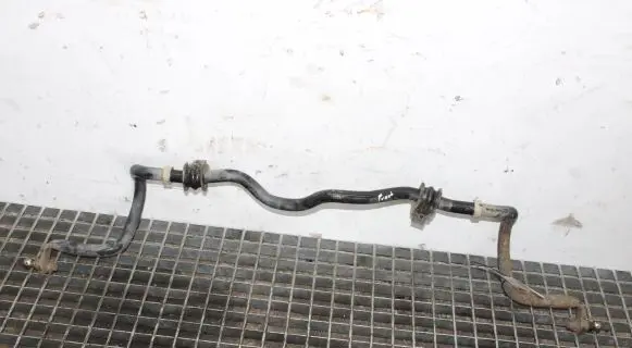 Nissan Juke I F15 Front anti-roll bar/sway bar