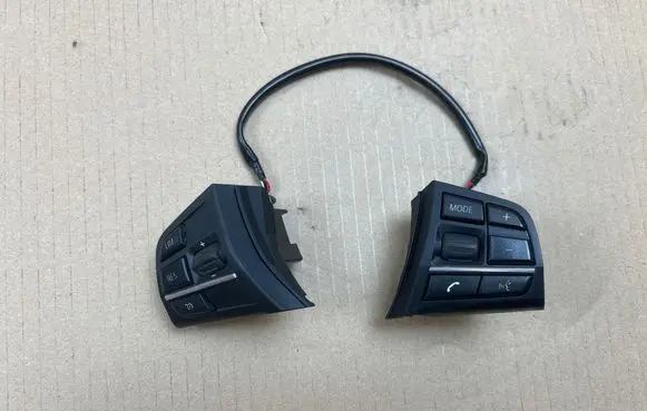 BMW 5 F10 F11 Steering wheel buttons/switches 9229484