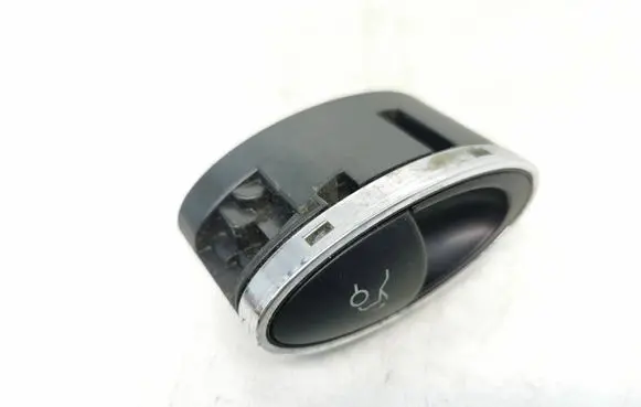 Mercedes-Benz E W211 Tailgate opening switch A2118211151 SWF501890