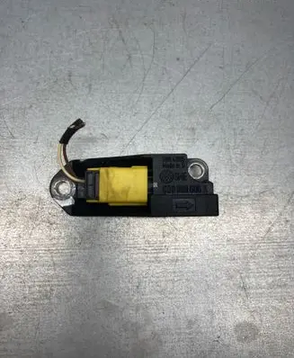 Volkswagen Caddy Airbag deployment crash/impact sensor 5WK42895 6Q0909606K