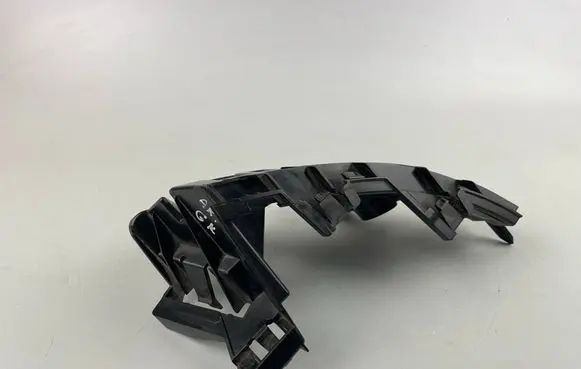 Volkswagen Arteon Shooting Brake Rear bumper mounting bracket 3G8807483